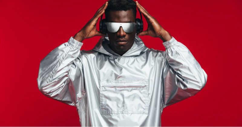 Futuristic Sunglasses for Men: Best High-Tech Style for 2025
